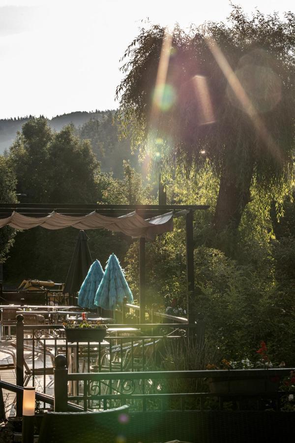 Logis Hotel Restaurant Auberge De L'Espinouse Fraisse-sur-Agout Bagian luar foto